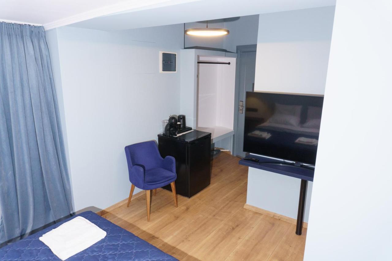 Sani Deluxe Suites Home- Monastiraki Square - Brand New Home Athen Eksteriør billede