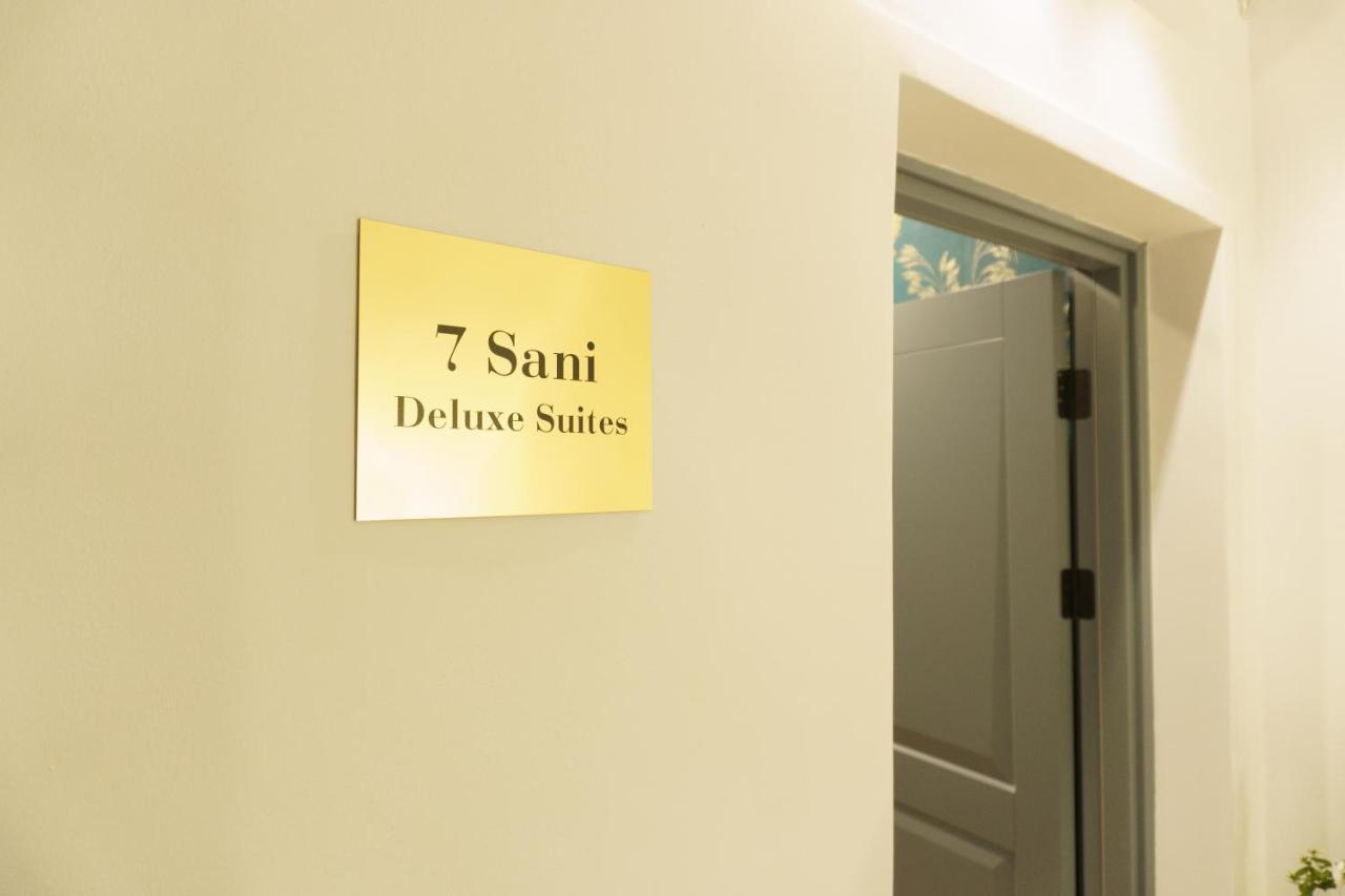 Sani Deluxe Suites Home- Monastiraki Square - Brand New Home Athen Eksteriør billede